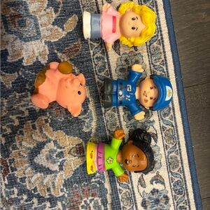 Fisher Price Little People Lot